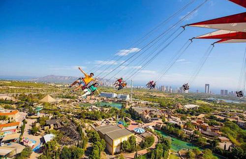 Cometa Center - Photo 33