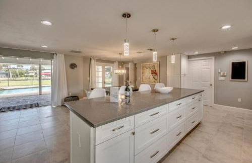 CoralVilla Seafan - prime location, with pool and canoes - Foto 20