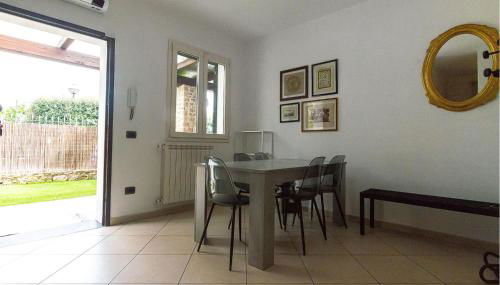 2 Bedroom Cozy Home In Cisano Sul Neva - Photo 4