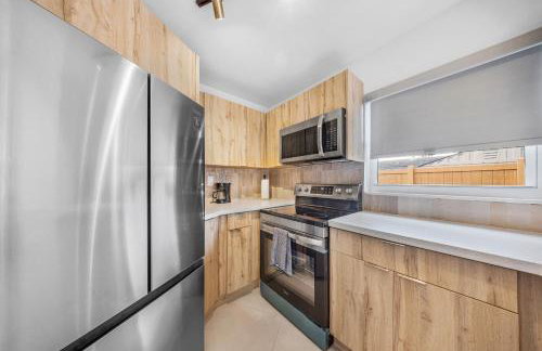 Modern and Beachy space with full kitchen, for 4 ppl - Foto 6