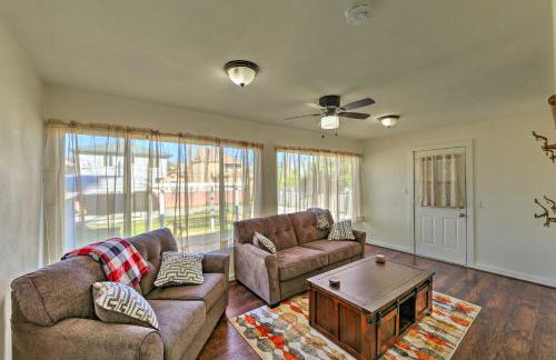 Riverside House with Yard about 1 Mi to Downtown! - Foto 10