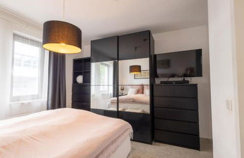 Rob's Suite - Zentrale Design-Suite am Opernplatz, 2 Zimmer, 2 Bäder und Top-Ausstattung - Foto 51