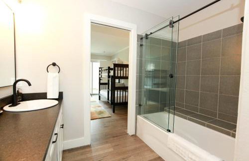 Luxury Spanish Style Home Walking Steps to HSB Resort - Foto 34