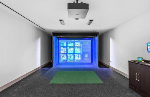 Modern Downtown Condo with Pool Gym BBQ Game Room CoWorking Spaces - Foto 51