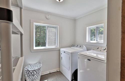 The Mendon Cottage - Charming Vermont Home Close to Pico, Ski Rental Deals! - Foto 10