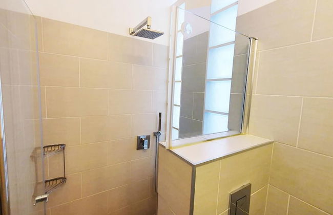 Masaryk Musk in Bat Yam - Foto 12