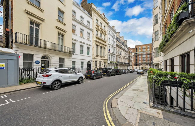 The Hertford Boutique - Photo 67