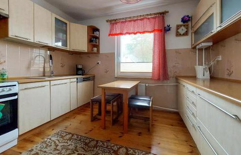 Awesome Home In Stezyca With Wifi - Photo 5