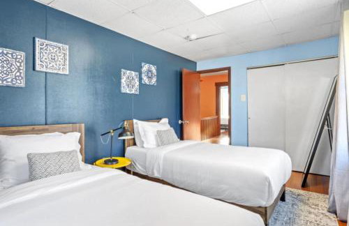 8BR 3BA Classic by Tropicana, Boardwalk, Beach - Foto 49