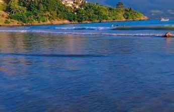 Refúgio dos sonhos - piscina de borda infinita e hidromassagem com vista - Foto 75