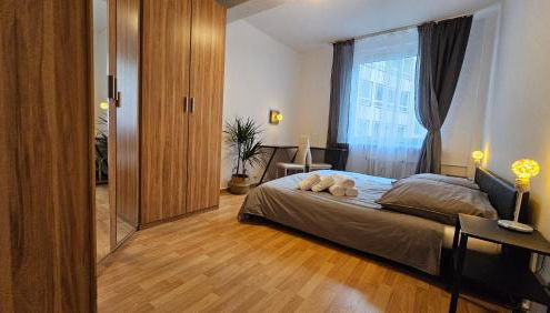 City Center Comfort - Cozy, Fully Equipped 3-Room Apartment Near Main Station - Foto 2