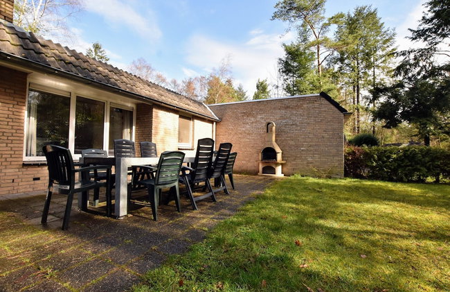 Appealing Holiday Home in Guelders near Forest - Foto 15