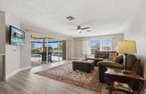 Charm and Old Florida Vibe , Heated Pool & Spa - Villa Parisian Paradise - Roelens - Photo 20