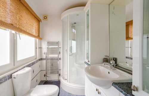 Entire Family Home By The Sea - Foto 38