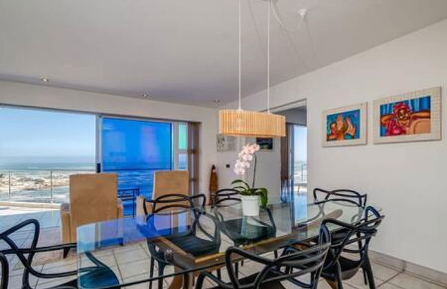 Immaculate Penthouse w Views Splash Pool CBT Penthouse - Photo 13