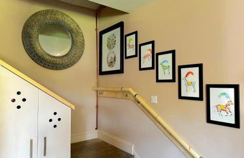 Eclectic Barn - Pergola & Dog-Friendly Garden - Photo 33