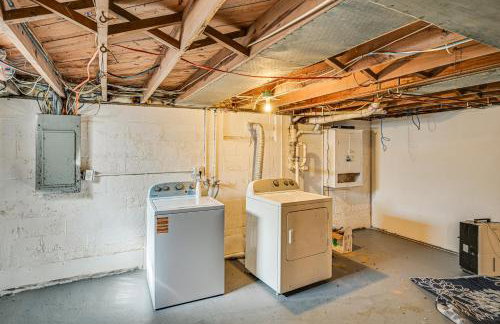 4 Mi to Lake Michigan Updated Benton Harbor Home! - Foto 20