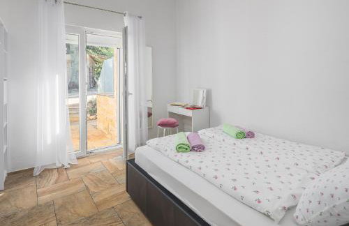 Holiday House Ana & Marina with private Pool and garden - Photo 16