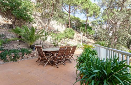 holiday house in a garden with view - Photo 30