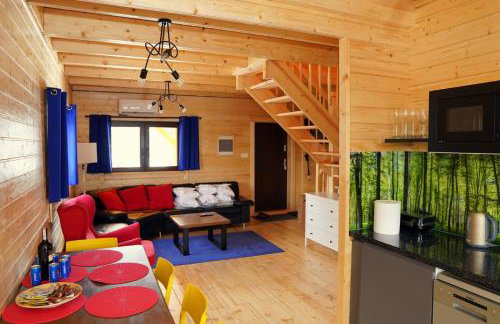 DOMEK Z SAUNĄ i JACUZZI NAD JEZIOREM BORY TUCHOLSKIE - Foto 2