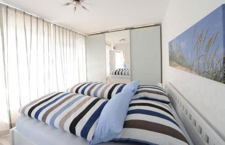 Lichtdurchflutete Ferienwohnung mit Südbalkon - Foto 4