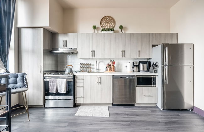 GLOBALSTAY Modern Apartment DT Hamilton - Photo 16