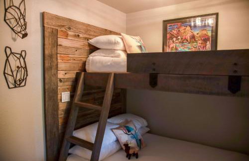 Private Home near Glacier Park, Columbia Falls, & Whitefish - Pet Friendly! - Foto 19