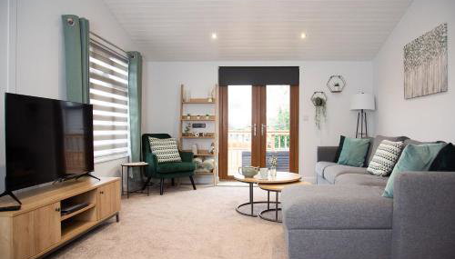 Stunning 3 Bedroom Lodge With Hot Tub in York - Foto 2