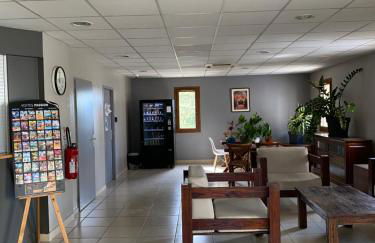 Escapade Uzétienne Cœur de ville et Parking - Foto 33