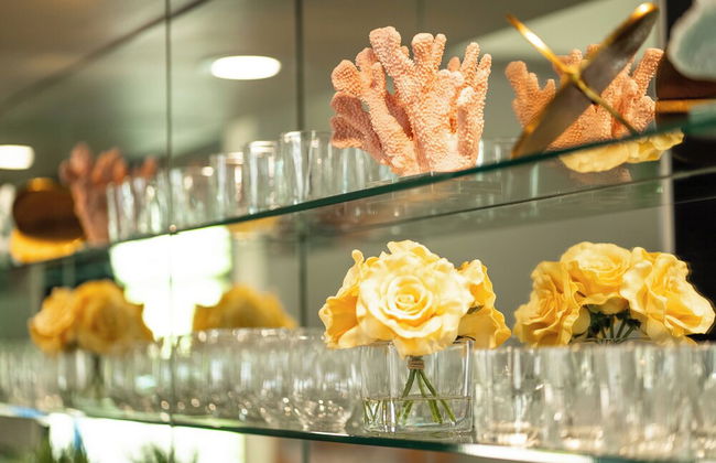 Luxury Resort Style Living w/ Pool & Jacuzzi - Foto 44