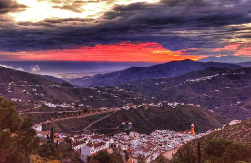Casa Marlo, Spacious House in the Lively Centre of Cómpeta - Foto 67