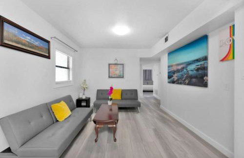 Spacious Home Minutes to the Beach - Foto 2