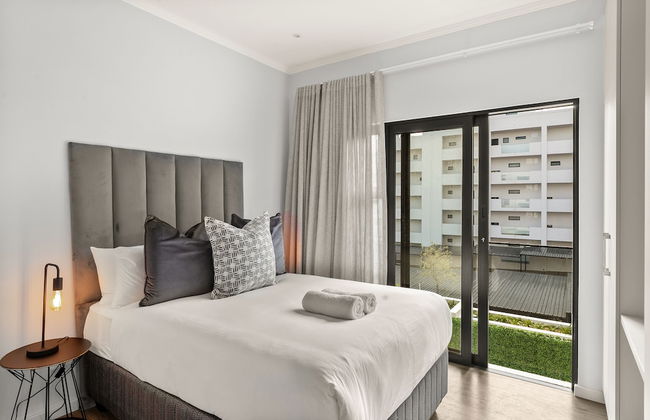 The Monroe Luxury Apartments - Photo 6