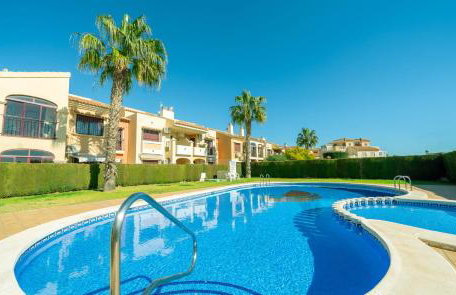 Club Salino Hideaway-Your Peaceful Retreat with Pool in Torrevieja - Photo 26