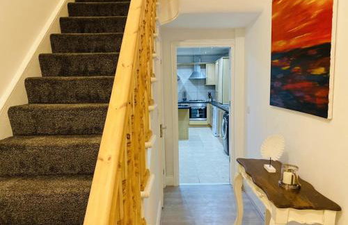 Callerton House - Photo 2