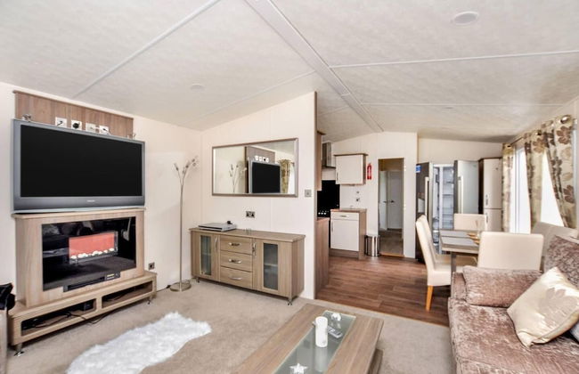 Spacious Stunning Lakeside 3 bed Holiday Home - Foto 1