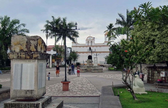 Tour privado por Copán Ruinas - Foto 1