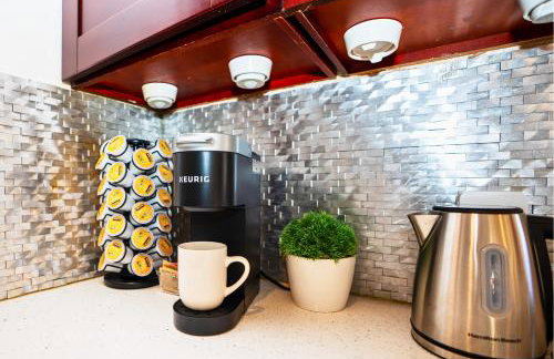 Cheerful 3BR Bar, Jacuzzi & Kids Treehouse - Foto 22