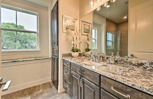 Cascada at Canyon Lake about 1 Mi to Wedding Venues! - Photo 16