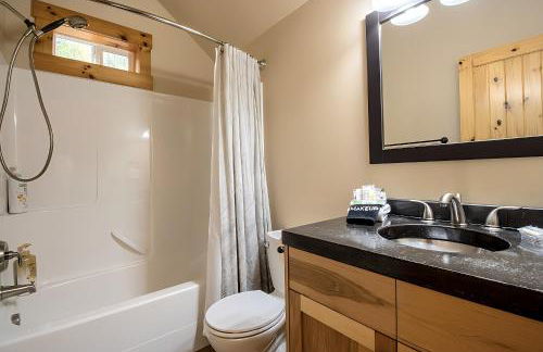 2 Kings, Fire Pit, Gameroom, EV charger, Dogs OK! - Foto 4