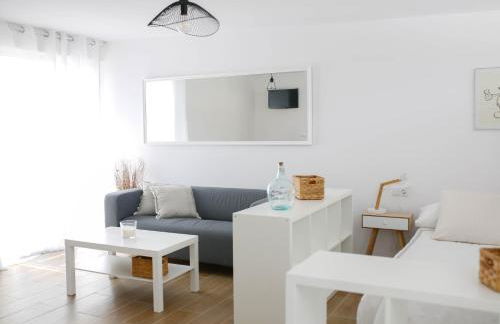 Bungalow con encanto y vistas al mar - Foto 1