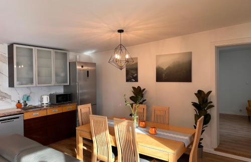 Jacuzzi Bubble Apartment - 15 minutes drive from the Old Town - Foto 3