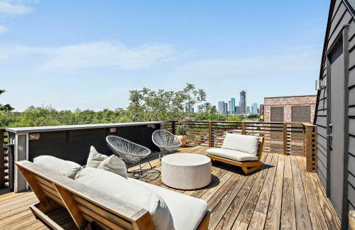Rooftop Deck, DT City Views, Modern Eastside Oasis - Foto 47