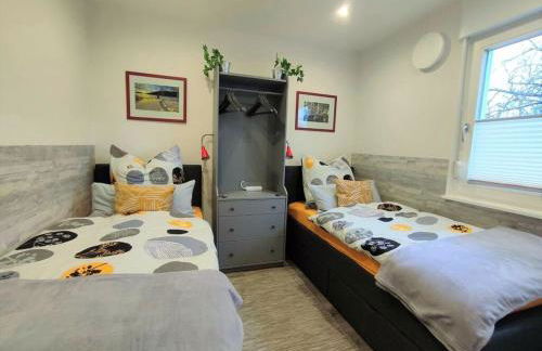 Cherry trees in blossom - Foto 19