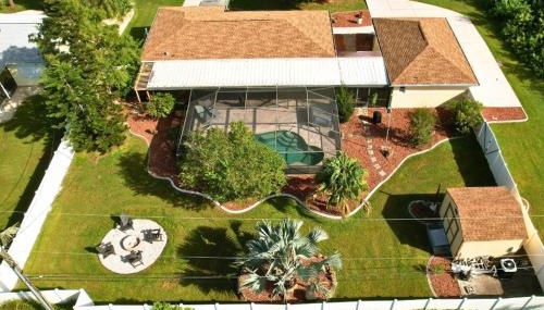 Heated Pool, Hot Tub, Fire Pit, Games, RV and Boat Parking - Foto 2, Garden, Garden view