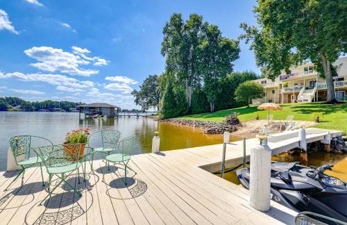 Smith Mountain Lake Retreat with Private Beach! - Foto 22