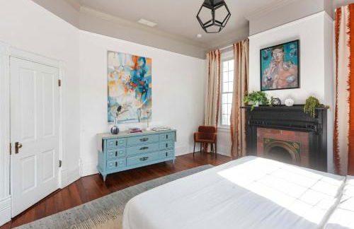 Grand Damn - Photo 35