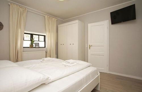 Haus Büdnerstube Ferienwohnung Nr 3 - mit Schwimmbad und Saunanutzung im AHOI-Erlebnisbad Sellin - Foto 12