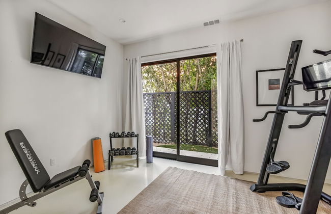 Laurel Canyon - Photo 48