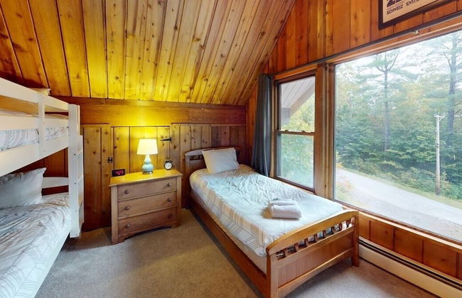 Treehouse Home Brought to you by GetAway Vacations - Photo 14